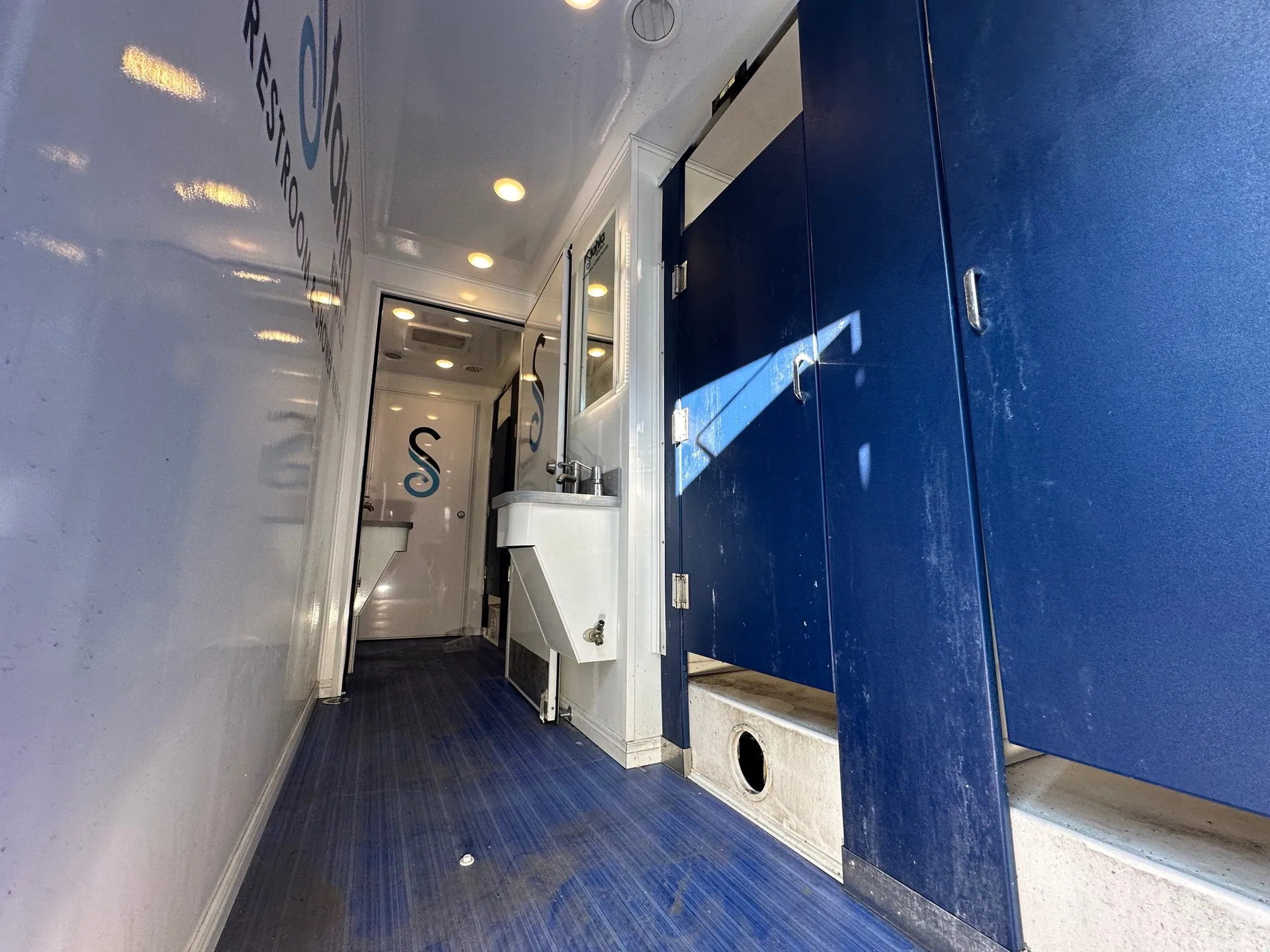 Restroom trailer — interior for a Stahla job